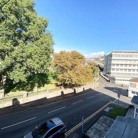 Budget Stay, Shared Guest House, R1 Mount Pleasant Hill Swansea Bagian luar foto